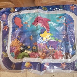Baby water mat